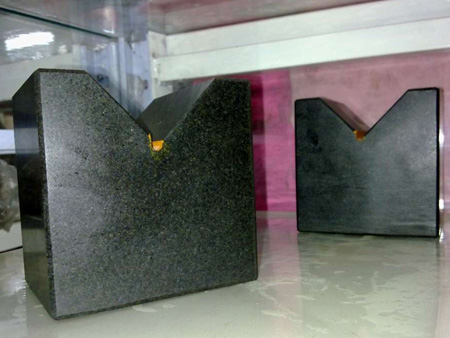 花崗石V型塊(V型架) 花崗石V型塊(V型架)